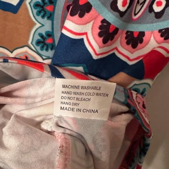 Bright Colored top, no brand, size 28W - Picture 5 of 10